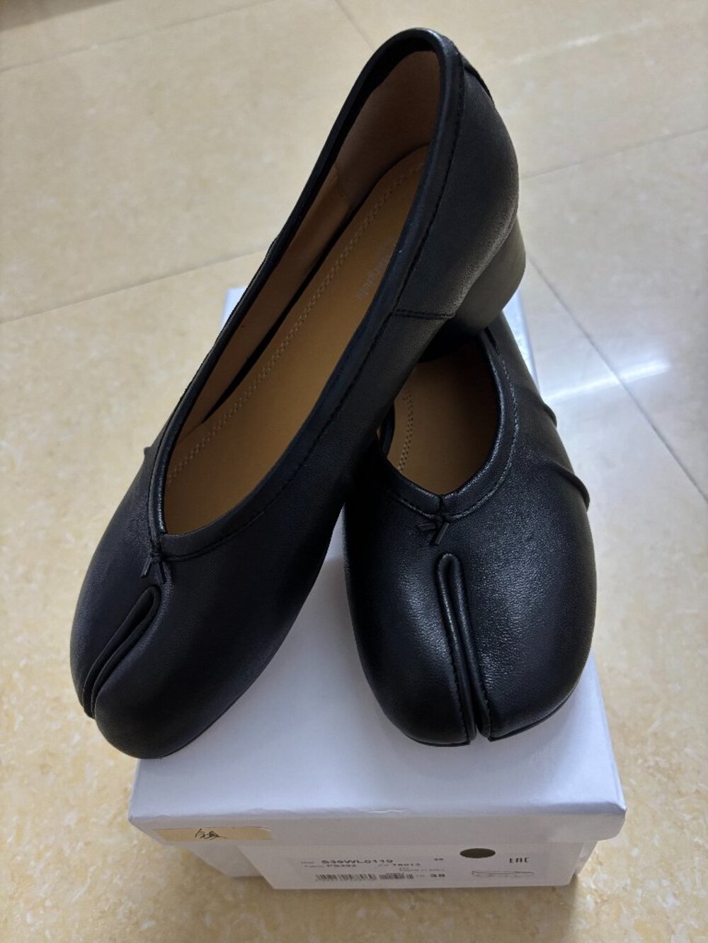 Maison Margiela Tabi Ballerina Flats - Black - Size 37